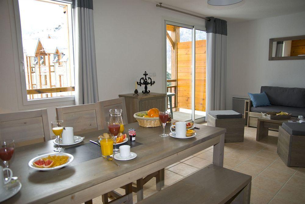 Lagrange Vacances Le Belvedere Saint-Mamet Екстер'єр фото