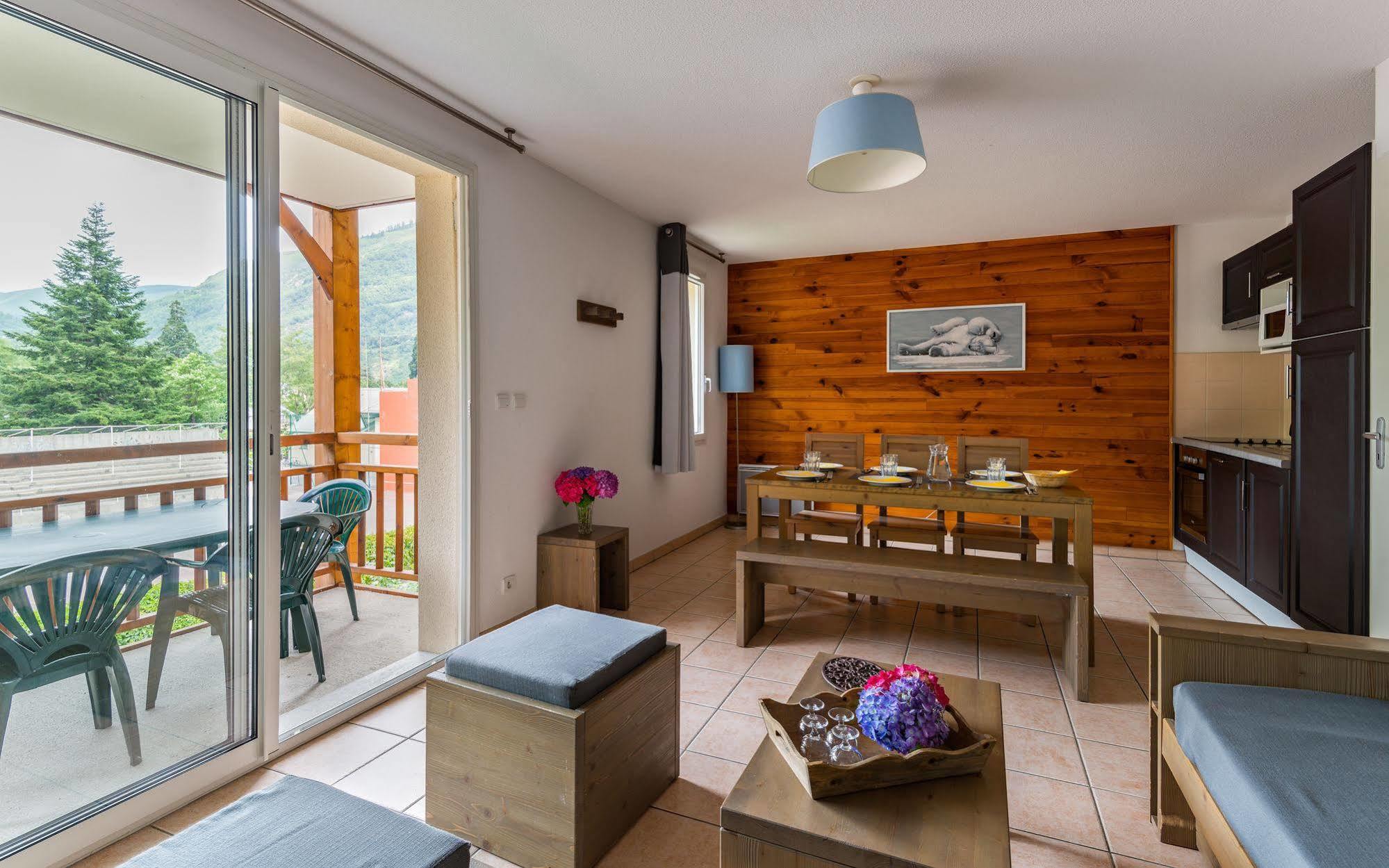 Lagrange Vacances Le Belvedere Saint-Mamet Екстер'єр фото